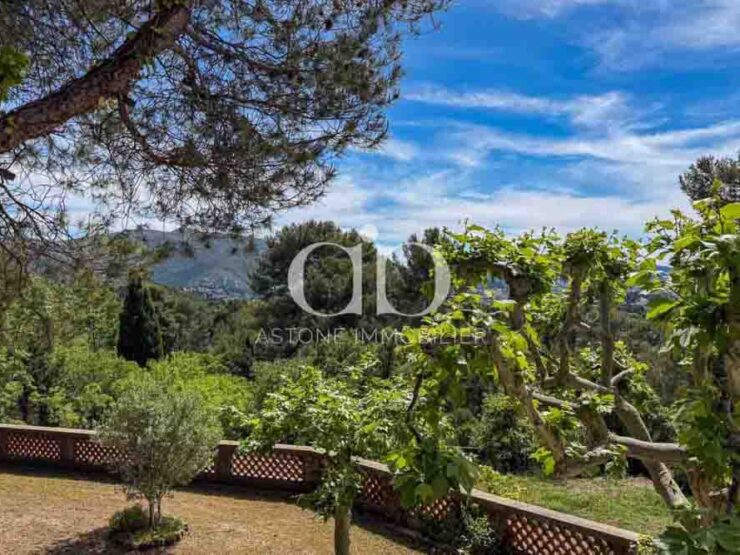 MARSEILLE: Domaine avec vue panoramique sur la baie - Vue - Astone Immobilier