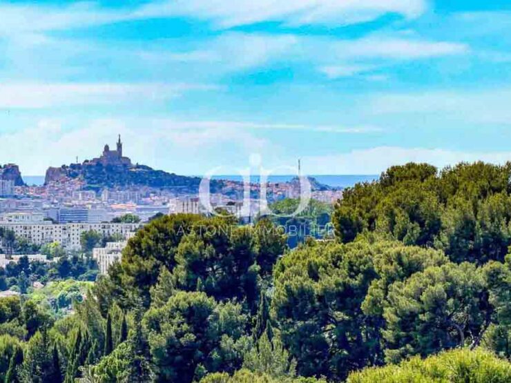 MARSEILLE: Domaine avec vue panoramique sur la baie - Vue - Astone Immobilier