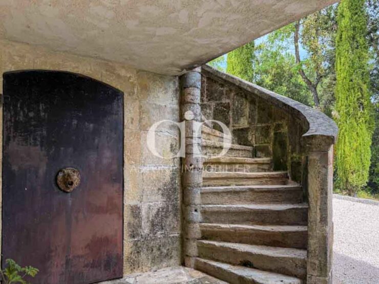 SAINT - MAXIMIM : Propriété - Exterieur - Astone Immobilier