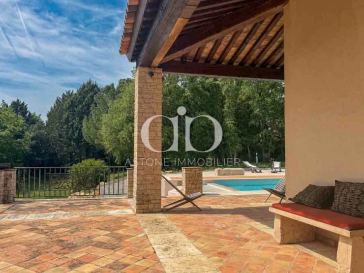 SAINT - MAXIMIM : Propriété - Piscine - Astone Immobilier