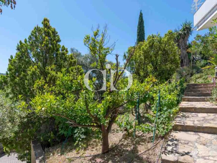 CASSIS : villa moderne - Jardin - Astone Immobilier