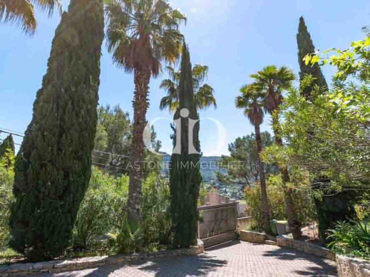 CASSIS : villa moderne - Jardin - Astone Immobilier