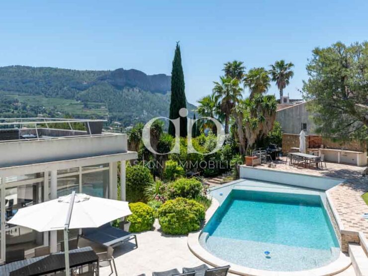 CASSIS : villa moderne - Piscine - Astone Immobilier