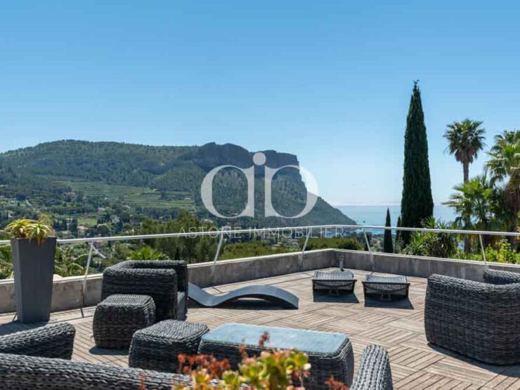 CASSIS : villa moderne - Terrasse - Astone Immobilier