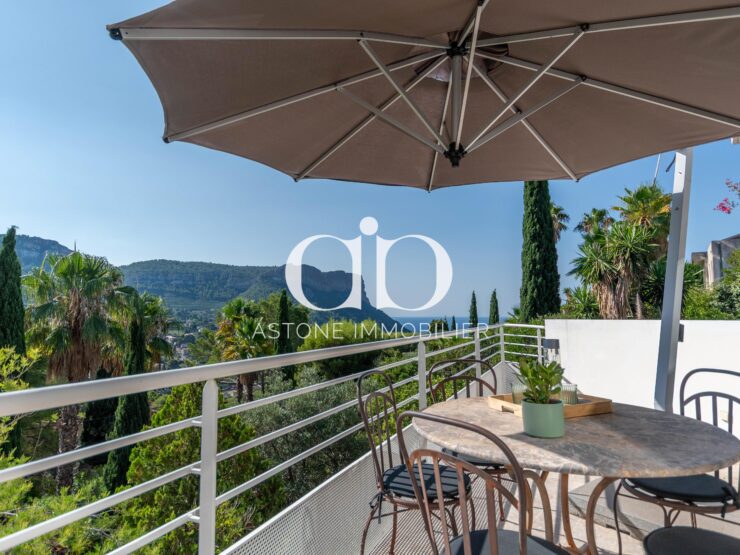 CASSIS : Superbe villa moderne - Vue Cap Canaille - 141 - Astone Immobilier