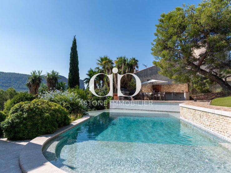CASSIS : Superbe villa moderne - Piscine - 155 - Astone Immobilier